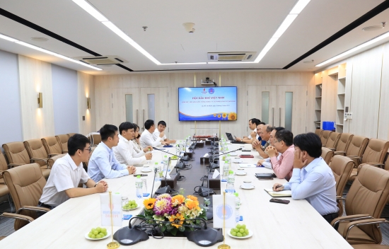 Hội Dầu khí Việt Nam và Tổng công ty CP Vận tải Dầu khí ký kết thỏa thuận hợp tác