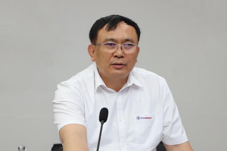 Ông Trần Phú Thái chủ trì buổi họp trực tuyến thành lập Ban chỉ đạo tiết kiệm điện và đảm bảo cung ứng điện năm 2023.