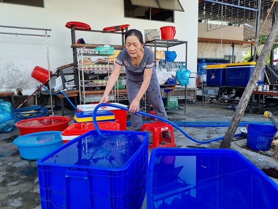 Quảng Nam: Người dân Tam Kỳ “than trời” vì thiếu nước giữa nắng nóng