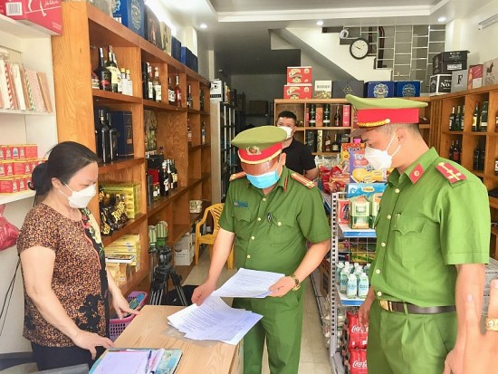 Quảng Ninh: Hàng loạt cơ sở bị đình chỉ do vi phạm quy định phòng cháy chữa cháy