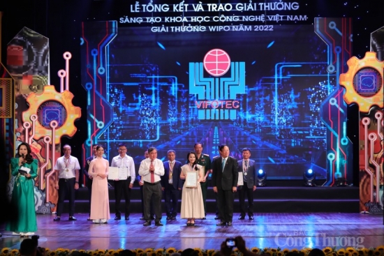 12 công trình khoa học ngành Công Thương đoạt giải thưởng VIFOTEC 2022