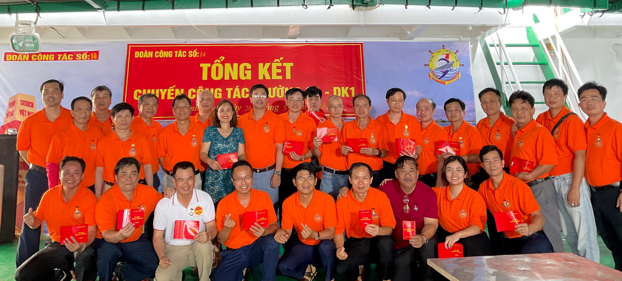 Tổng công ty Khí Việt Nam tham gia chuyến đi thăm quân dân quần đảo Trường Sa và nhà giàn DK1