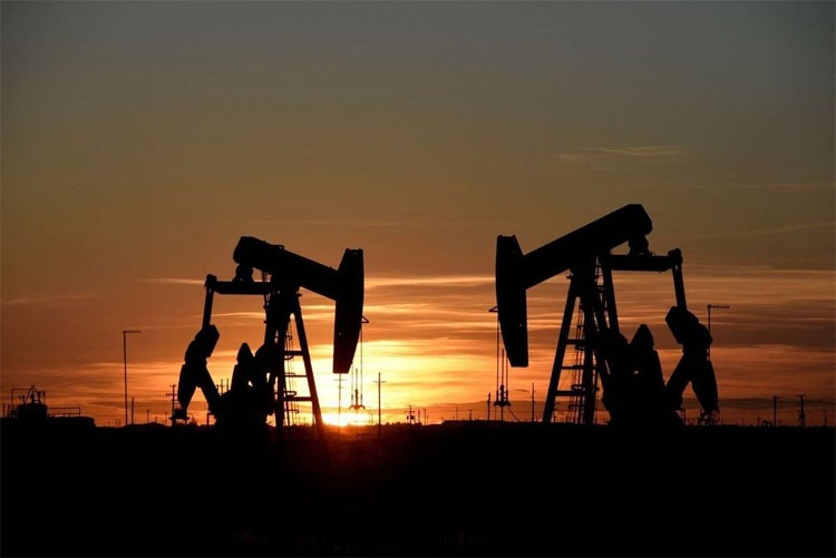 Giá xăng dầu hôm nay 9/6: Giá dầu giảm do lo ngại về nhu cầu