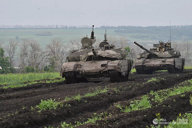 Chiến sự Nga - Ukraine 10/6: Nga nói Ukraine đã bắt đầu phản công; giao tranh tăng nhiệt ở Donetsk và Zaporizhzhia