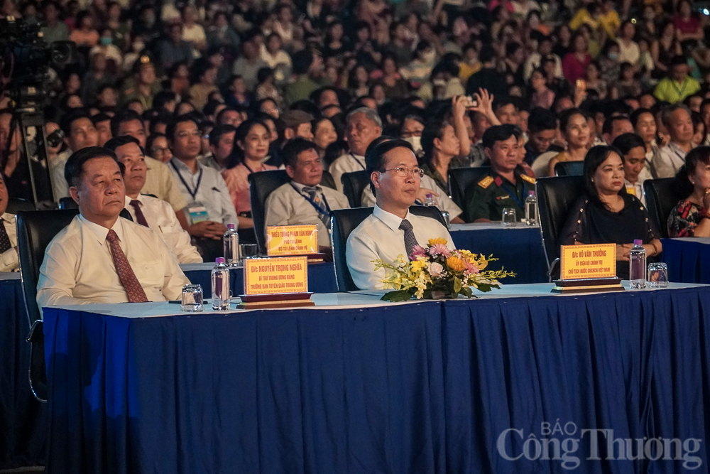 Chủ tịch nước dự Lễ đón Bằng của UNESCO ghi danh “Nghệ thuật làm gốm của người Chăm”