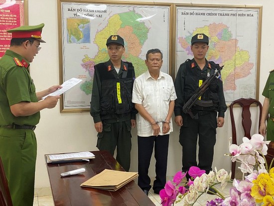 Công an Đồng Nai bắt tạm giam nguyên Trưởng phòng quản lý đô thị huyện Trảng Bom