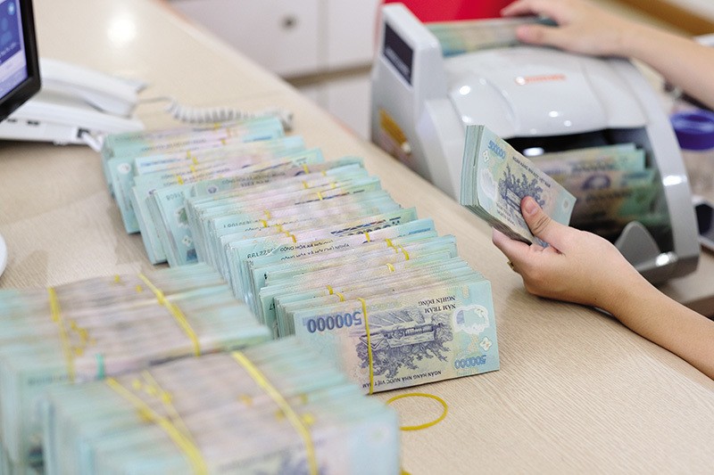 Lương nhân viên ngân hàng: Hé lộ ngân hàng trả lương cao nhất Việt Nam
