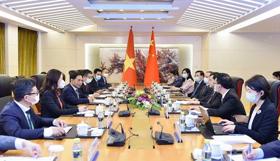 Thúc đẩy hợp tác kinh tế, thương mại Việt Nam - Trung Quốc phát triển cân bằng, bền vững