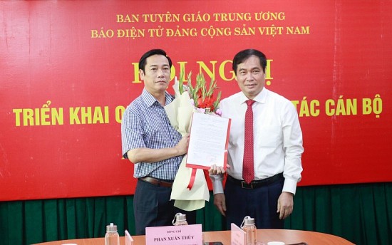 Tiến sĩ Nguyễn Công Dũng - Phó Tổng biên tập thường trực phụ trách Báo điện tử Đảng Cộng sản Việt Nam
