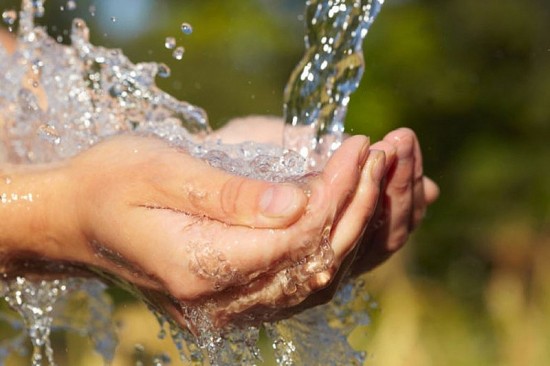 Hà Nội: Đảm bảo tính thị trường trong điều chỉnh giá nước sạch
