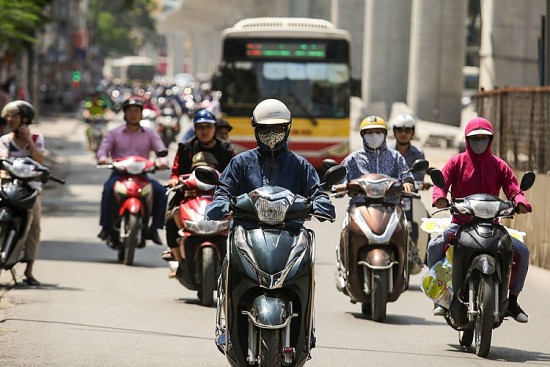 Dự báo thời tiết hôm nay ngày 3/7/2023: Bắc Bộ và Trung Bộ nắng nóng kéo dài