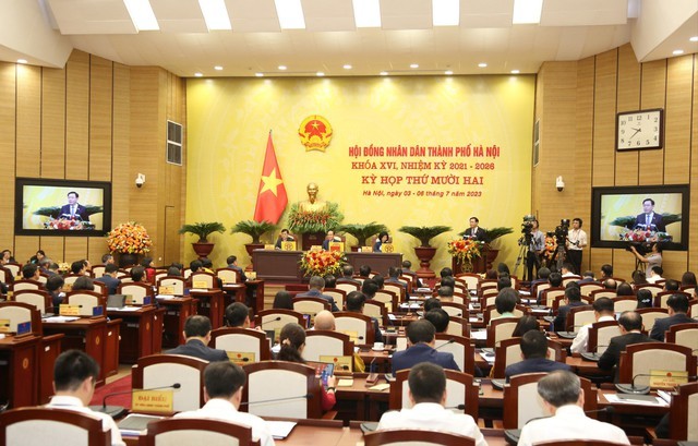 Chủ tịch Quốc hội: Hà Nội phải là “điểm sáng” trong tổ chức hoạt động của hội đồng nhân dân
