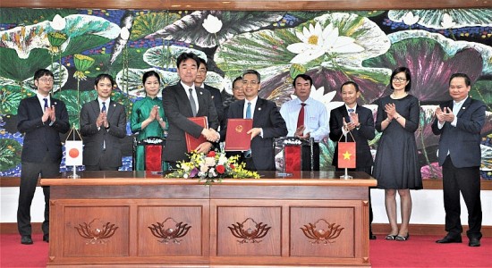 Việt Nam - Nhật Bản ký 3 thỏa thuận sử dụng vốn vay gần 61 tỷ Yên