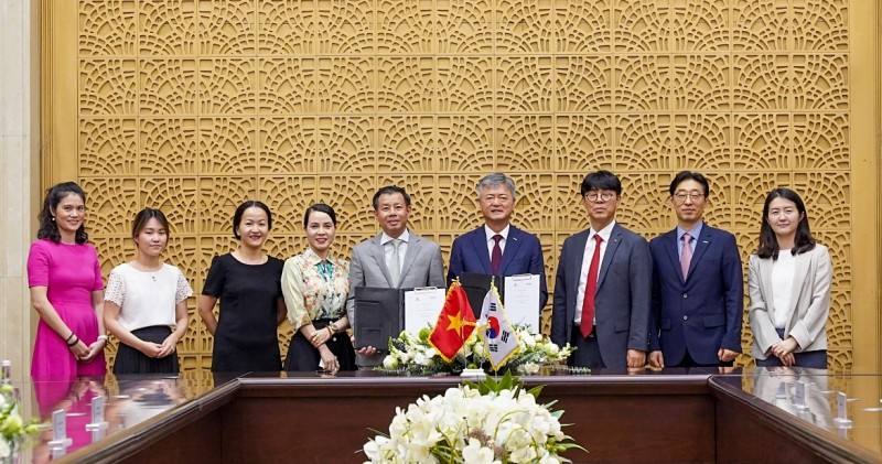 Vingroup và K-Sure ký kết biên bản hợp tác thúc đẩy kinh tế
