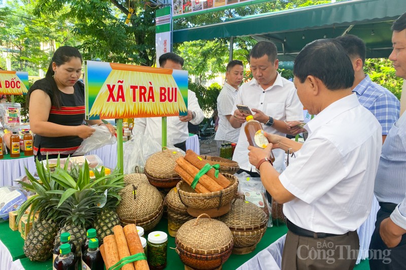 Quảng Nam: Hơn 80 gian hàng tham gia ngày hội quảng bá sản phẩm miền núi