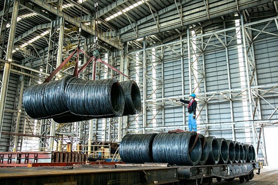 Hòa Phát cung cấp cho thị trường 2,9 triệu tấn thép sau 6 tháng