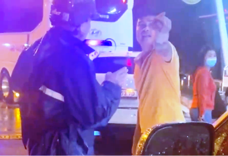 Thanh Hóa: Điều tra, làm rõ tài xế dùng dùi cui điện chống trả lực lượng an ninh sân bay