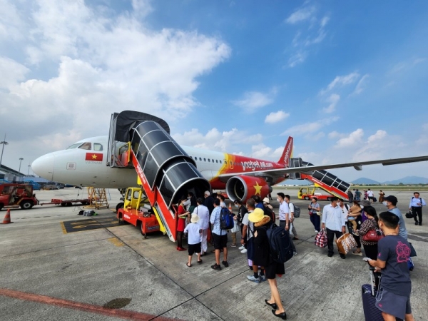 歡迎來到7/7雙日，Vietjet提供200萬張機票折扣高達77%