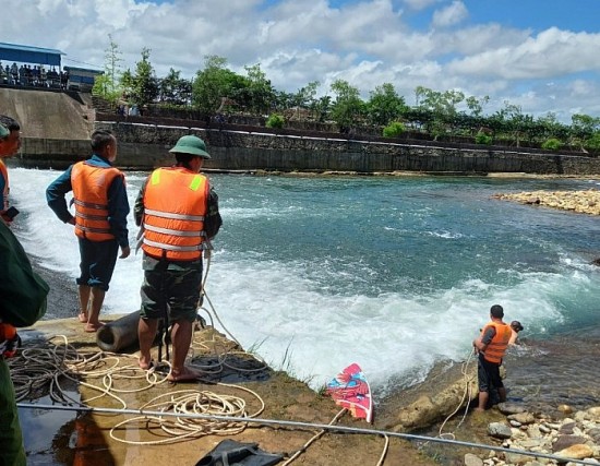 Tỉnh Quảng Ninh: Nam thanh niên bị đuối nước khi đi tắm suối cùng gia đình