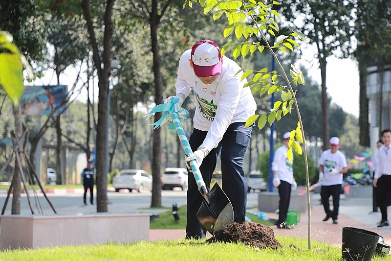 BECAMEX TOKYU và AEON Việt Nam tổ chức ngày hội trồng cây “cánh rừng quê hương” tại SORA gardens SC