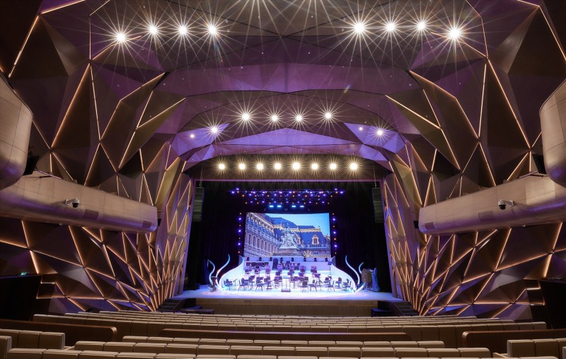 Nhà hát Hồ Gươm: Công trình có sân khấu hiện đại nhất Việt Nam được khánh thành