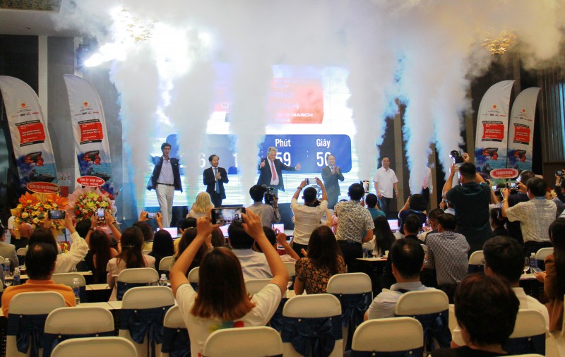 Giải Đua thuyền máy Nhà nghề Quốc tế lần đầu tổ chức tại Việt Nam