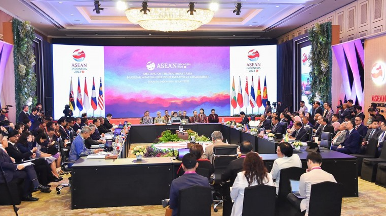 AMM-56: Các Bộ trưởng Ngoại giao ASEAN dự Hội nghị Ủy ban Hiệp ước Khu vực Đông Nam Á không có vũ khí hạt nhân (SEANWFZ)