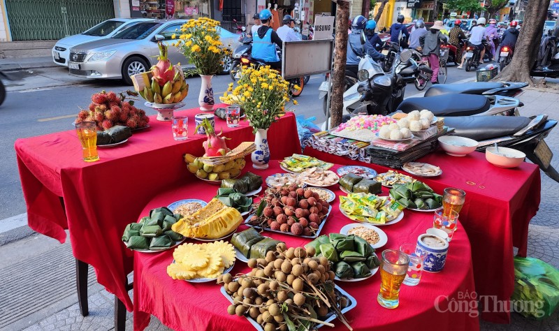 Thừa Thiên Huế: Hàng ngàn người trang nghiêm cúng tế sự kiện “thất thủ kinh đô”