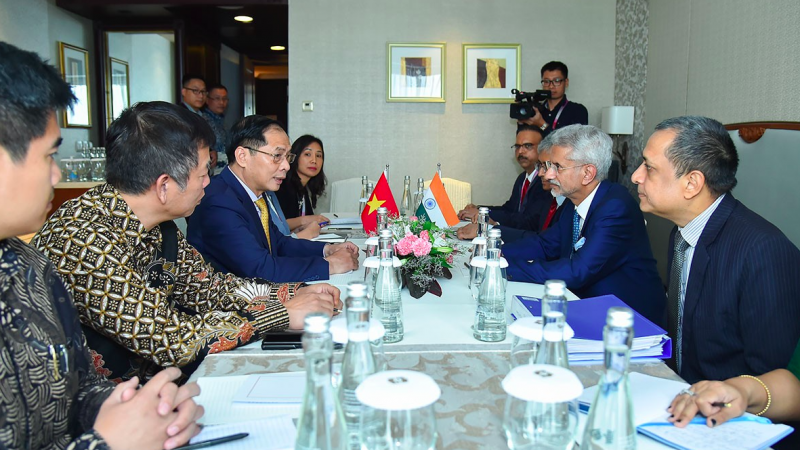 AMM-56: Việt Nam-Ấn Độ xem xét xúc tiến đàm phán hiệp định kinh tế - thương mại song phương