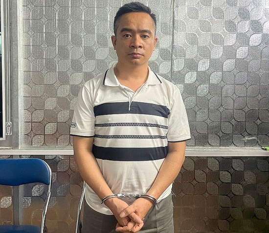 Lào Cai: Bắt Giám đốc nhận 1,3 tỉ đồng hứa “chạy án” giết người
