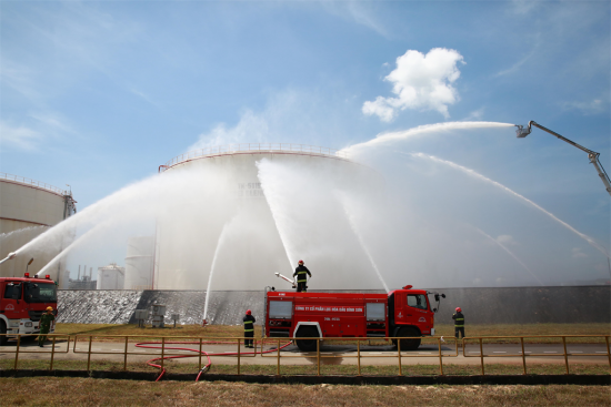 Đoàn công tác Bộ Công an làm việc tại NMLD Dung Quất về công tác phòng cháy chữa cháy