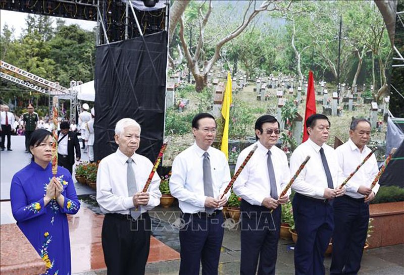 Chủ tịch nước Võ Văn Thưởng dự các hoạt động kỷ niệm 76 năm Ngày Thương binh-Liệt sĩ tại Côn Đảo