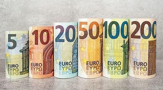 Tỷ giá Euro hôm nay 20/7/2023: Xu hướng giảm đang mạnh lên?