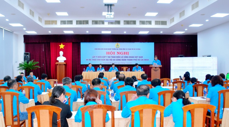 Hội nghị lấy ý kiến góp ý Dự thảo Điều lệ Công đoàn Việt Nam