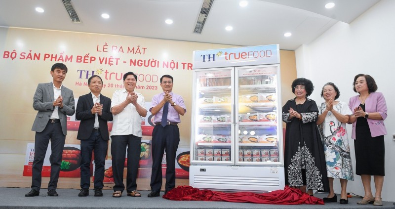 Ra mắt bộ sản phẩm Bếp Việt – Người nội trợ tử tế