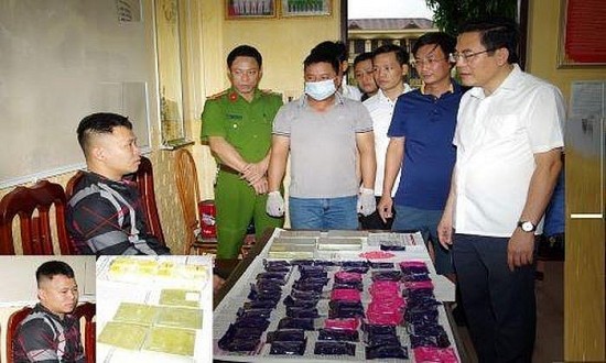Hà Nam: Khởi tố đối tượng vận chuyển 5 bánh heroin, hơn 10.000 viên ma tuý tổng hợp