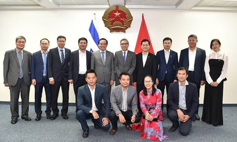 Phó Thủ tướng Trần Lưu Quang gặp mặt cộng đồng người Việt Nam tại Israel - Ảnh 2.