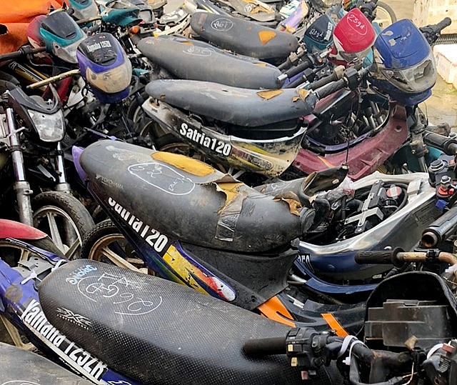 Vì sao 32 xe máy cũ ở Hà Tĩnh bất ngờ được đấu giá lên tới 6,8 tỷ đồng?