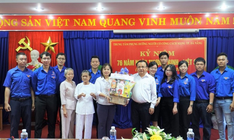 PC Đà Nẵng: Nhiều hoạt động kỷ niệm 76 năm Ngày Thương binh Liệt sĩ