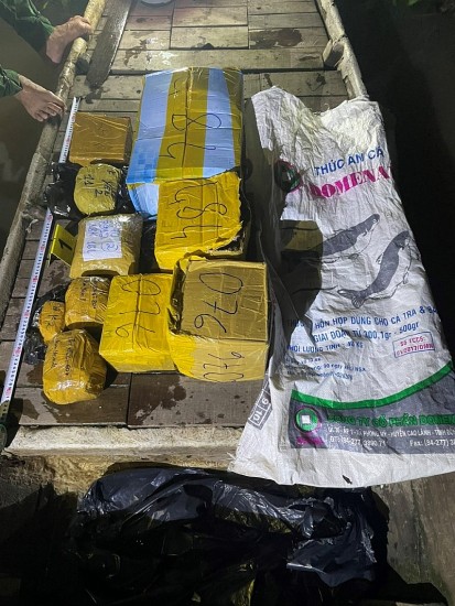An Giang: Khẩn trương điều tra đường dây buôn lậu 19kg nghi vàng qua biên giới Việt Nam - Campuchia