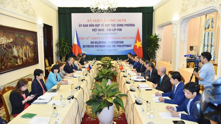 Bộ trưởng Ngoại giao Bùi Thanh Sơn và Bộ trưởng Ngoại giao Philippines Enrique Manalo đã đồng chủ trì Kỳ họp lần thứ 10 Ủy ban hỗn hợp về Hợp tác Song phương Việt Nam-Philippines
