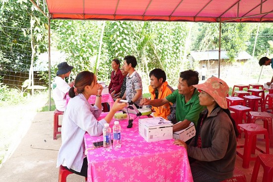 Quảng Nam: Mang ánh sáng đến các gia đình khó khăn huyện miền núi Nam Trà My