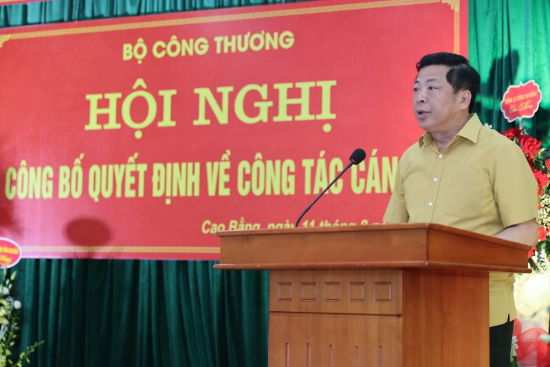 Cao Bằng: Ông Trần Mạnh Hùng được bổ nhiệm Cục trưởng Quản lý thị trường