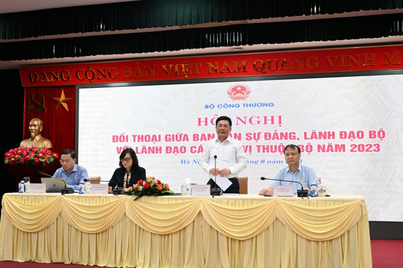 Hội nghị đối thoại giữa Ban cán sự đảng, lãnh đạo Bộ Công Thương và lãnh đạo các đơn vị thuộc Bộ