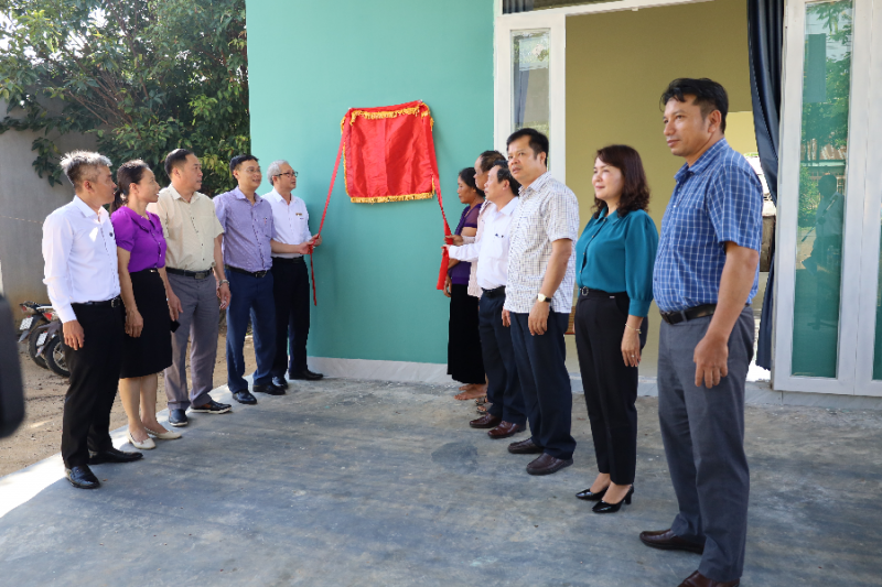 PC Đắk Lắk: Bàn giao nhà tình nghĩa tại huyện Lắk