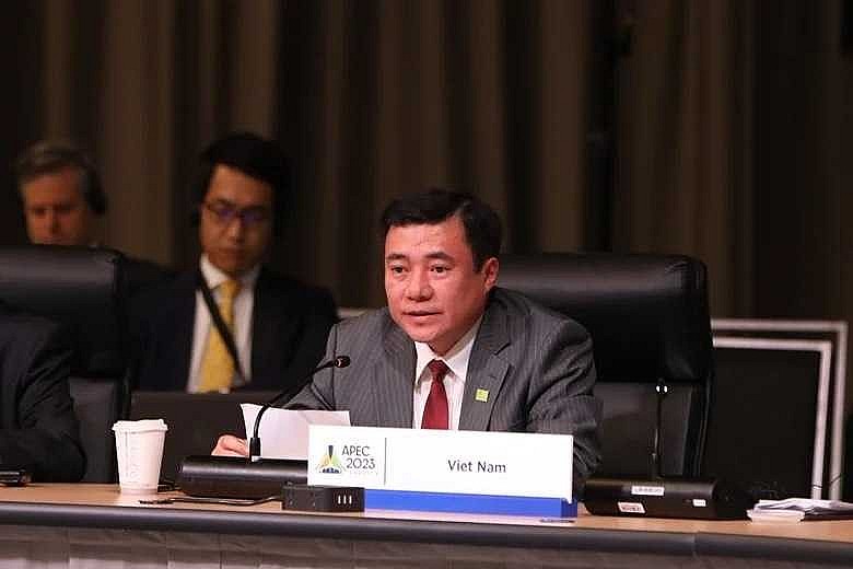 Thứ trưởng Nguyễn Sinh Nhật Tân tham dự Hội nghị Bộ trưởng Năng lượng APEC lần thứ 13