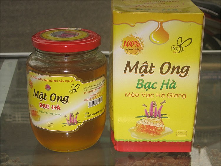 Hà Giang: Phát triển bền vững mật ong bạc hà trên cao nguyên đá Đồng Văn