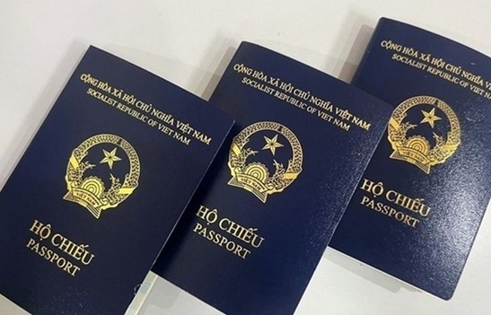 Bãi bỏ quy định về việc hộ chiếu còn hạn 6 tháng mới được xuất cảnh