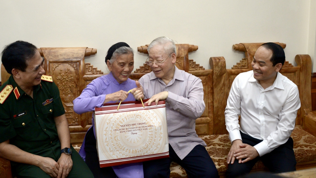 Tổng Bí thư Nguyễn Phú Trọng thăm Cửa khẩu Quốc tế Hữu Nghị - Ảnh 5.