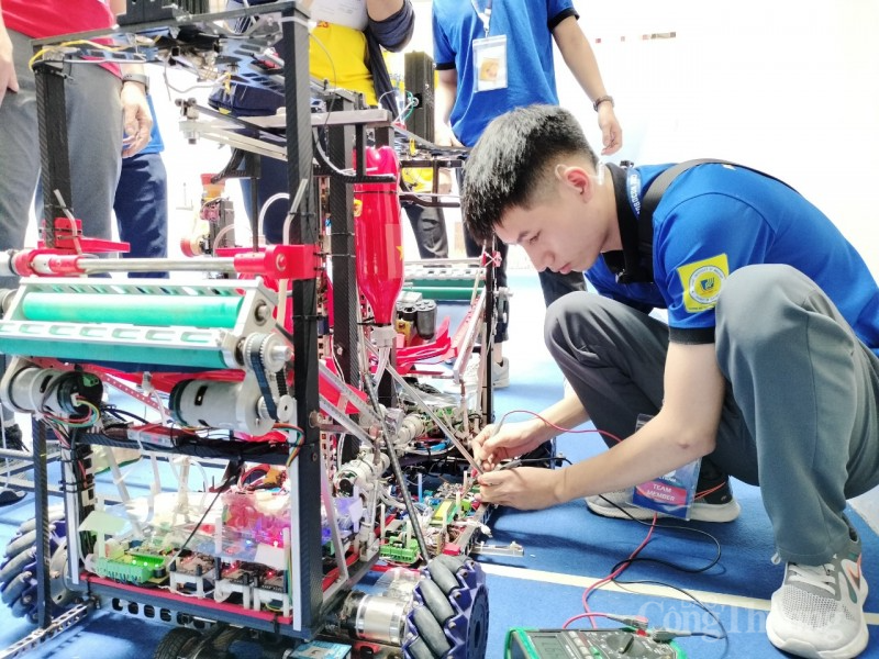 Đại học Công nghiệp Hà Nội đã có mặt tại Campuchia sẵn sàng cho ABU Robocon 2023